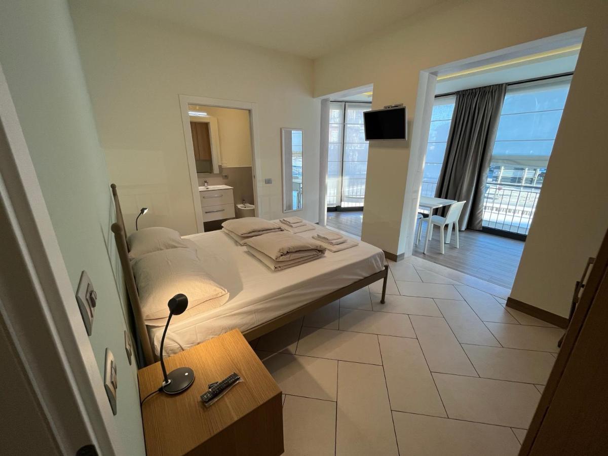 Casa Danzi Villa Peschiera del Garda Buitenkant foto